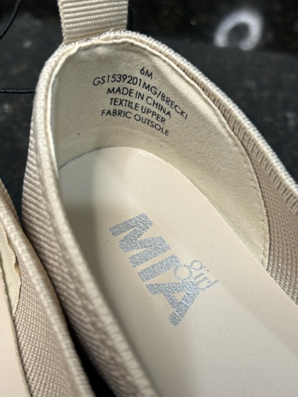 MIA NWT Women's Two-Tone Knit Ballet Flats - Black & Cream - Picture 8 of 8